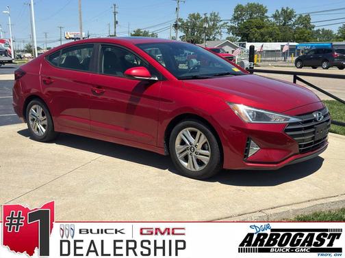 Scarlet Red Pearl 2020 Hyundai ELANTRA Value Edition
