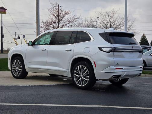2025 Buick Enclave Avenir FWD