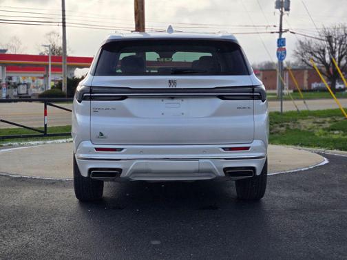 2025 Buick Enclave Avenir FWD