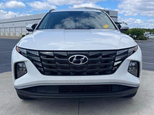 Serenity White Pearl 2023 Hyundai TUCSON SEL