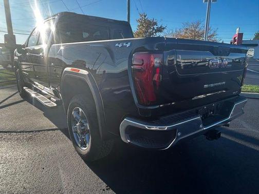 2025 GMC Sierra 2500 SLT