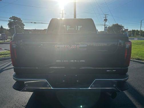 2025 GMC Sierra 2500 SLT