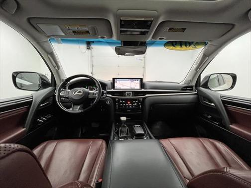 2019 Lexus LX 570 Base