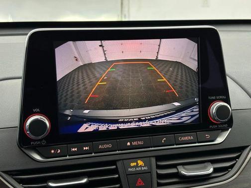 Gun Metallic 2024 Nissan Altima 2.5 SV