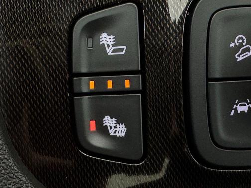 2023 GMC Acadia AWD AT4