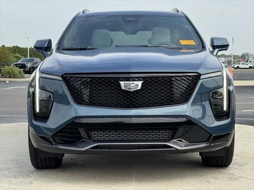 2025 Cadillac XT4 Sport