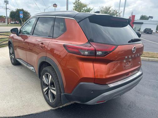 2021 Nissan Rogue SL