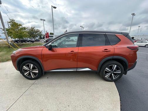 2021 Nissan Rogue SL