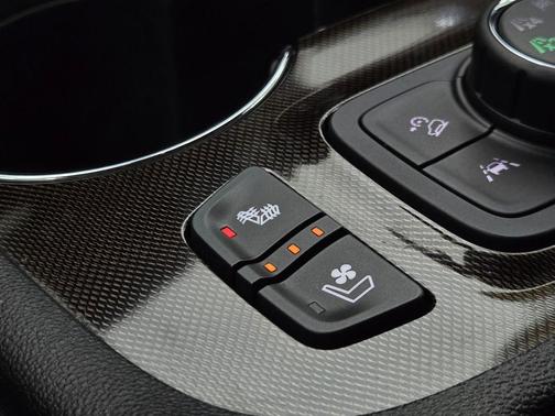 2023 GMC Acadia AWD AT4