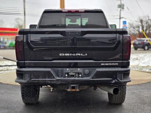 2024 GMC Sierra 2500 Denali Ultimate