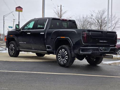 2024 GMC Sierra 2500 Denali Ultimate