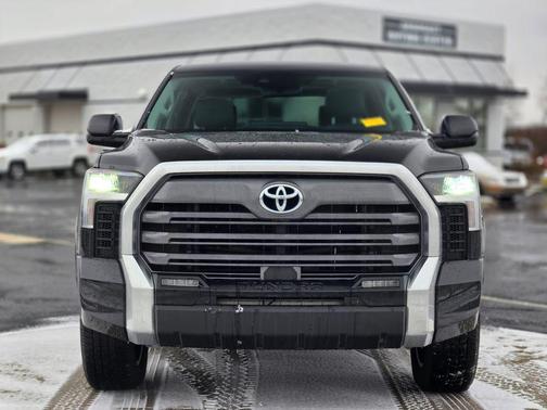 2023 Toyota Tundra Hybrid Limited