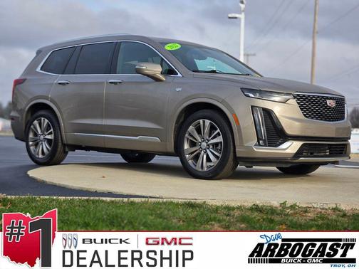 2022 Cadillac XT6 Premium Luxury FWD