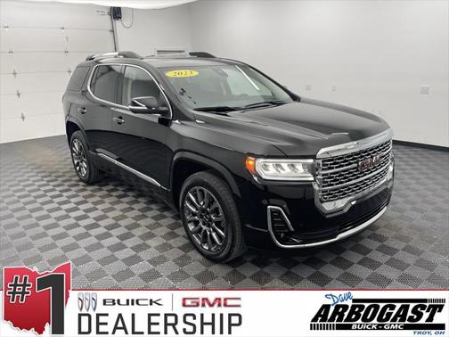 2023 GMC Acadia Denali