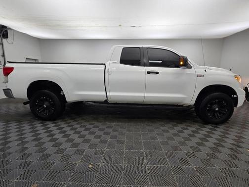 2013 Toyota Tundra Grade