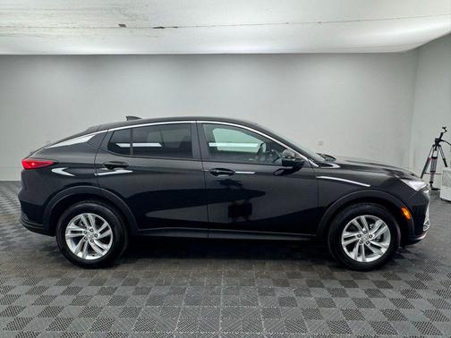 Ebony Twilight Metallic 2026 Buick Envista Preferred FWD