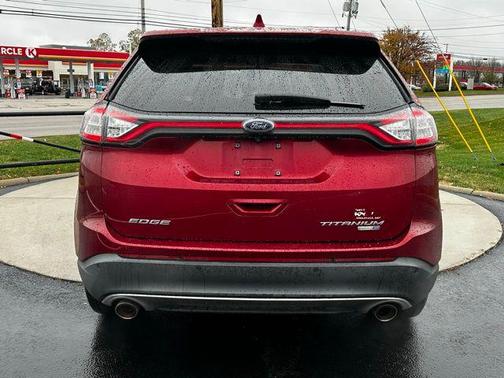 2017 Ford Edge Titanium