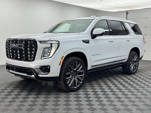 Glacier White Tricoat 2026 GMC Yukon Denali Ultimate