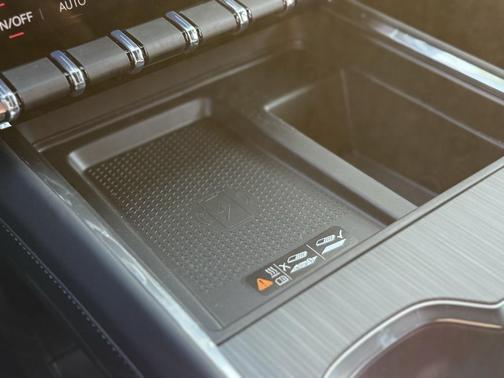 2026 GMC Acadia FWD Elevation