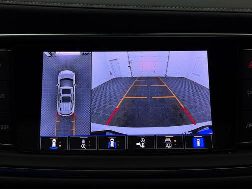 White Frost Tricoat 2023 Buick Enclave Essence AWD