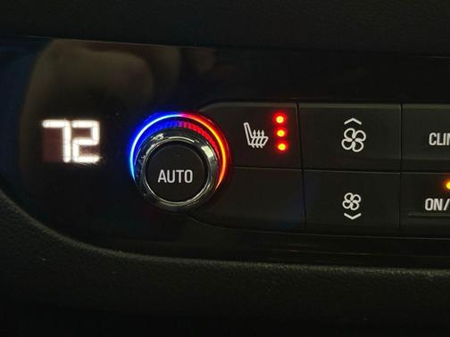 White Frost Tricoat 2023 Buick Enclave Essence AWD