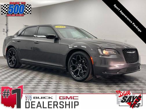 Granite Crystal Metallic Clearcoat 2019 Chrysler 300 Touring