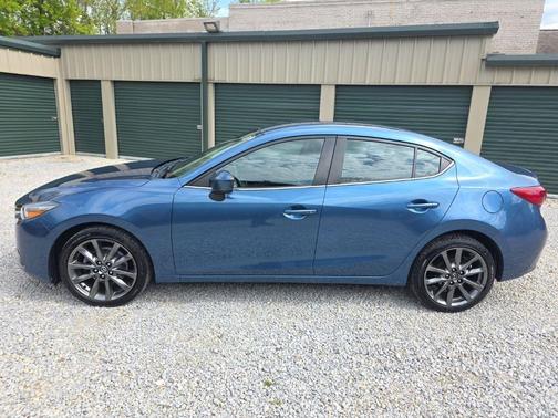 Eternal Blue Mica 2018 Mazda Mazda3 Touring