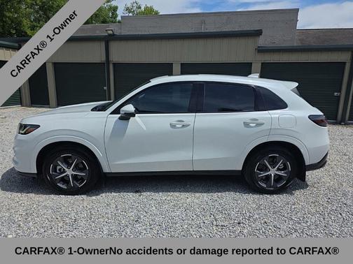 Platinum White Pearl 2023 Honda HR-V EX-L
