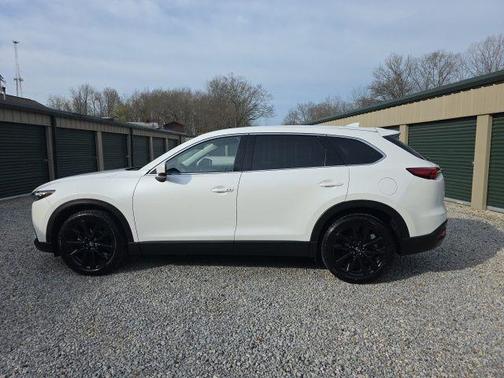 Snowflake White Pearl 2023 Mazda CX-9 Touring Plus
