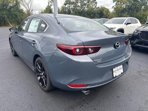 Polymetal Gray Metallic 2026 Mazda Mazda3 2.5 S Carbon Edition