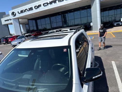 Summit White 2019 Chevrolet Traverse Premier