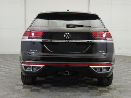 2023 Volkswagen Atlas Cross Sport 3.6L V6 SEL Premium R-Line