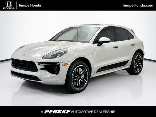 2020 Porsche Macan Turbo