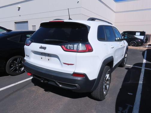2019 Jeep Cherokee Trailhawk