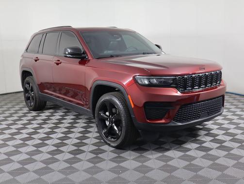 2023 Jeep Grand Cherokee Altitude