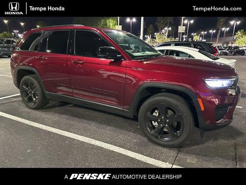 2023 Jeep Grand Cherokee Altitude
