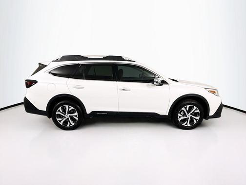 2022 Subaru Outback Touring