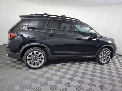 2024 Honda Passport AWD Black