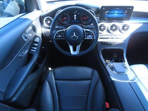 2021 Mercedes-Benz GLC 300 Base