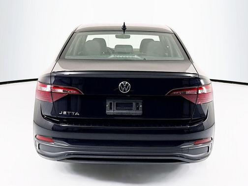 Deep Black 2023 Volkswagen Jetta 1.5T Sport