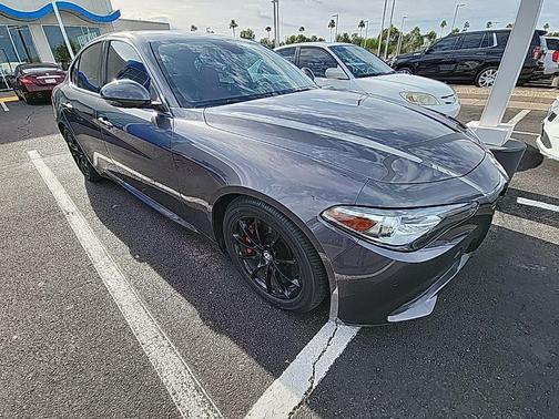 2017 Alfa Romeo Giulia Base