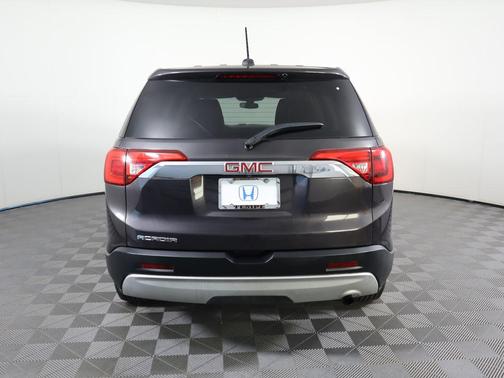 2017 GMC Acadia SLE-1