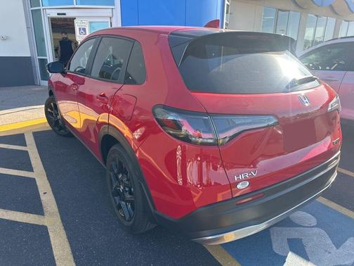 2023 Honda HR-V 2WD Sport