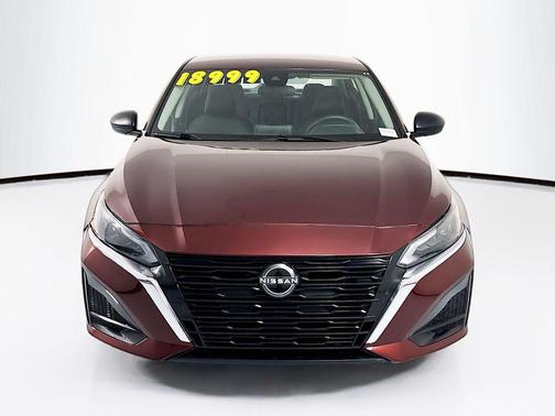 Garnet Pearl Metallic 2024 Nissan Altima 2.5 SV