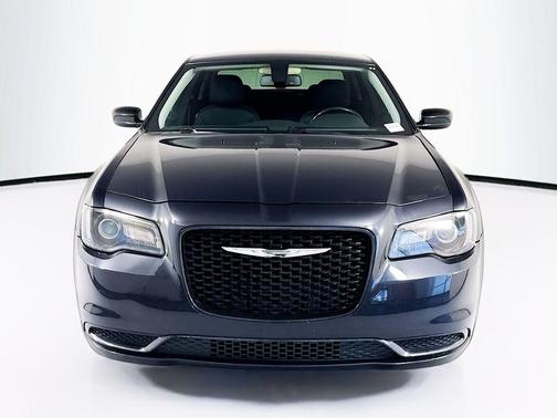 Maximum Steel Metallic Clearcoat 2019 Chrysler 300 Touring