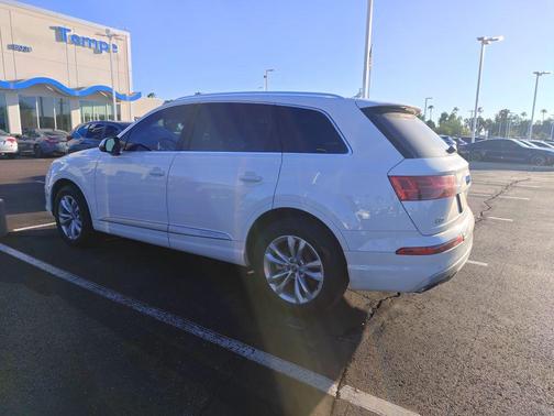 2019 Audi Q7 45 Premium Plus