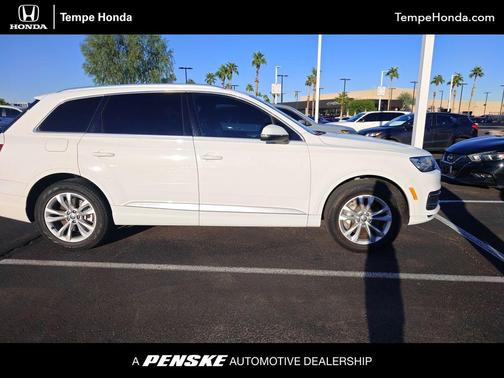 2019 Audi Q7 45 Premium Plus