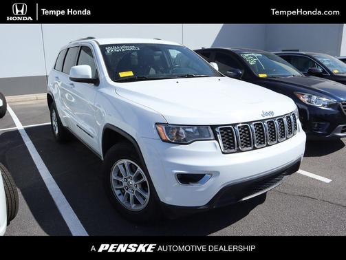 Bright White Clearcoat 2020 Jeep Grand Cherokee Laredo