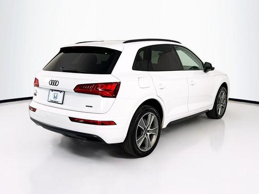 2019 Audi Q5 2.0T Premium Plus