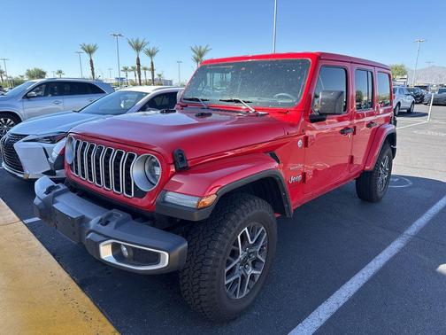2024 Jeep Wrangler 4-Door Sahara 4x4